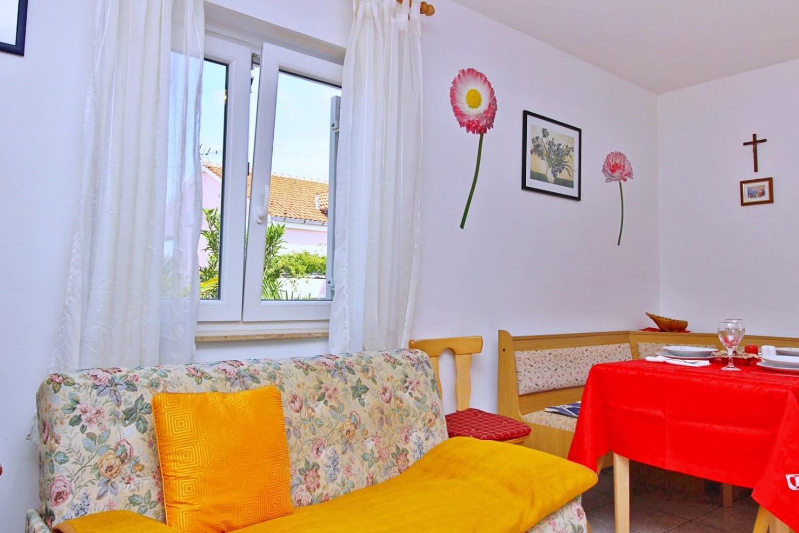 Apartments Zlatica Šilo Buitenkant foto