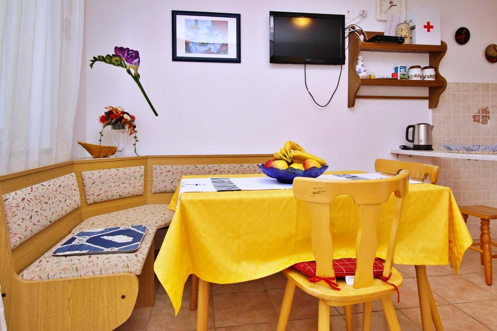 Apartments Zlatica Šilo Buitenkant foto